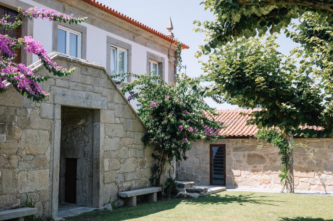 Linden Tree House A And B Apartment Caldelas Exterior foto