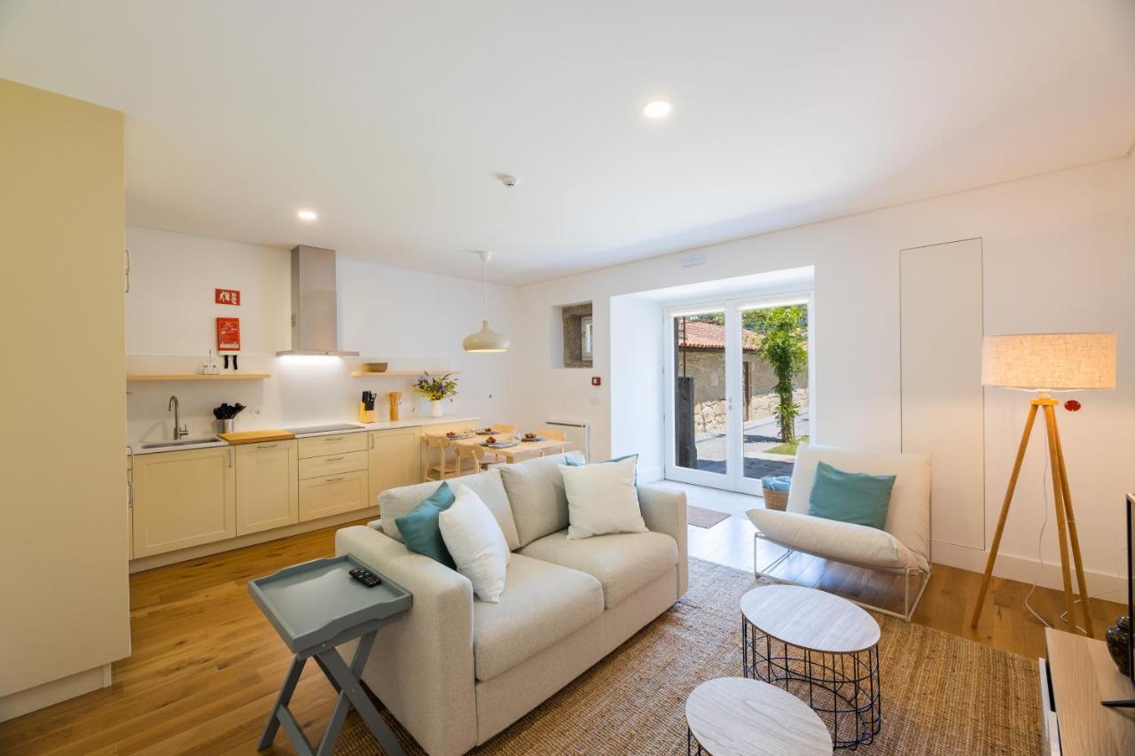 Linden Tree House A And B Apartment Caldelas Exterior foto